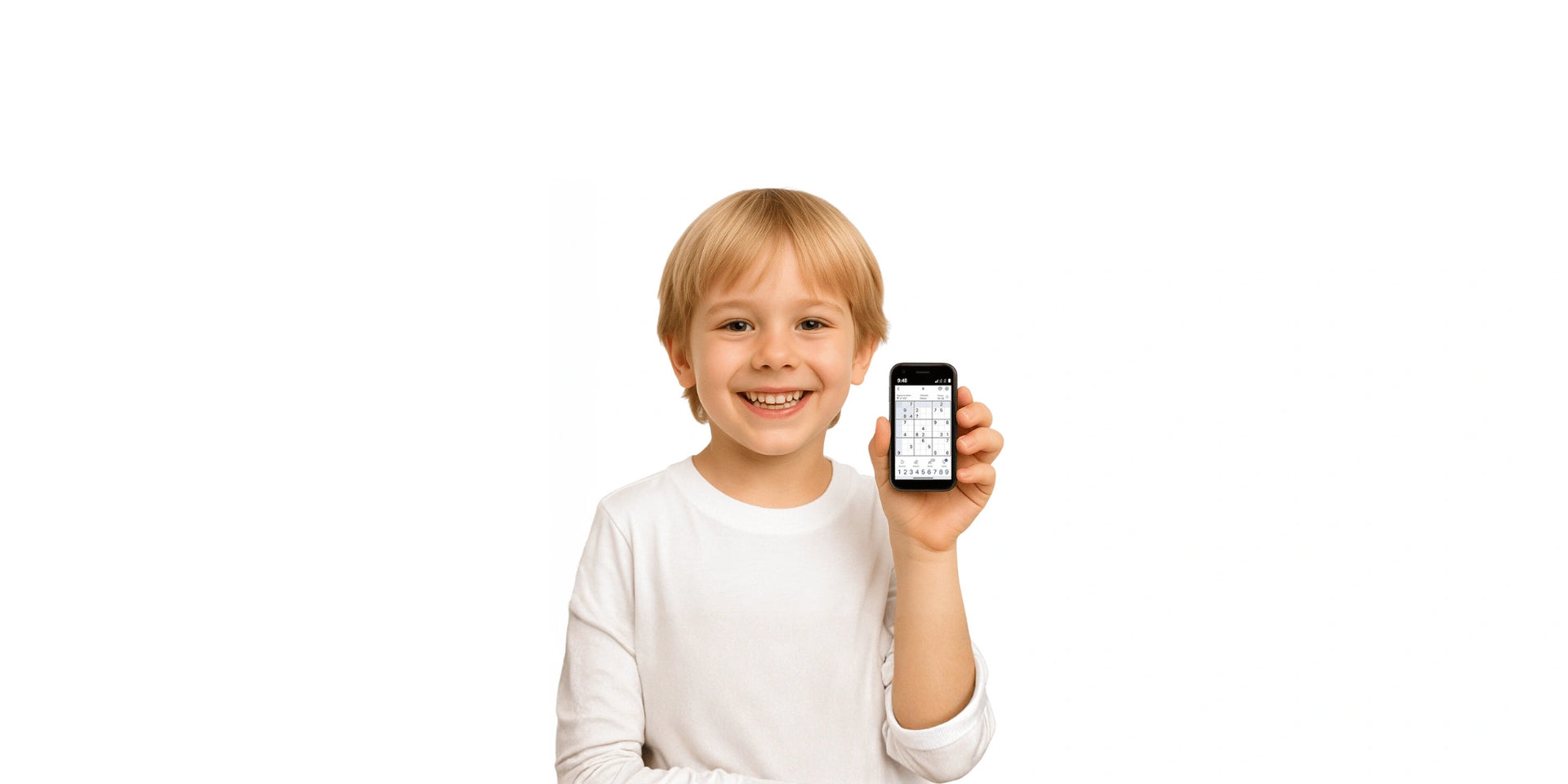 Petit garçon avec PetitPhone en main et joue au Sudoku